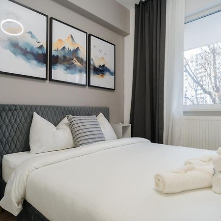 Elegant Gem Victoriei Avenue Leilighet Bucureşti Eksteriør bilde